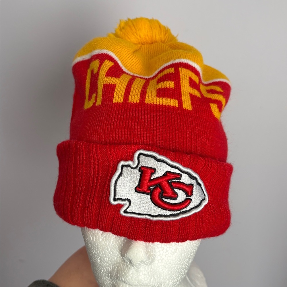 New Era NFL Kansas City Chiefs Red Yellow Knit Fleece Lined Beanie Hat